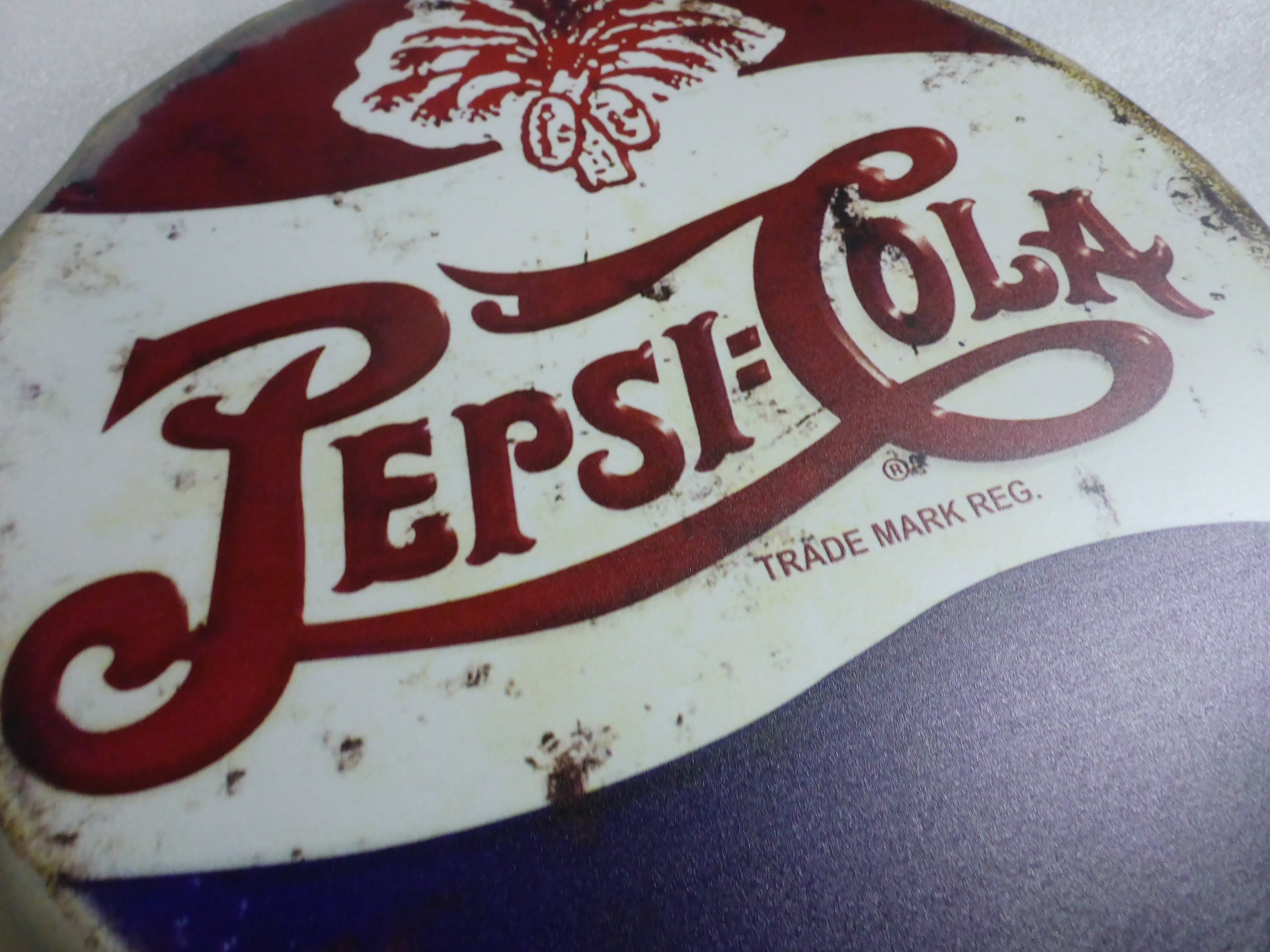 Vintage Retro Pepsi Bottle Cap Metal Wall Sign