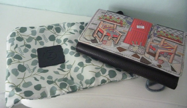 Mala Leather Large Tri Fold Purse + Dust Bag - Gone to Pot
