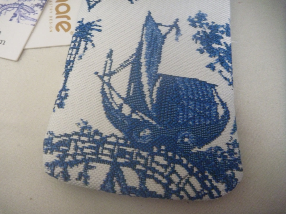 Signare Tapestry Zip Top Soft Glasses Case - Chinoiserie