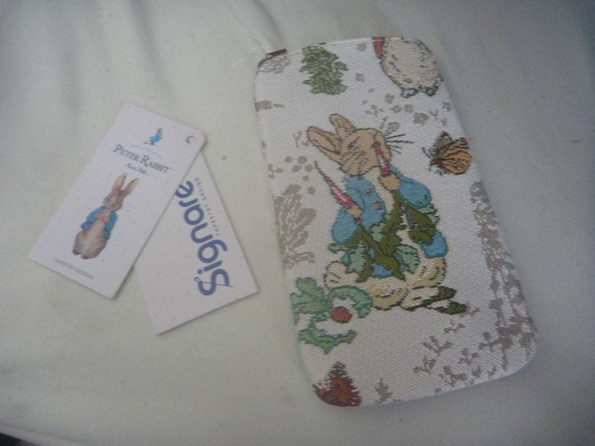 Signare Tapestry Zip Top Soft Glasses Case - Beatrix Potter Peter Rabbit