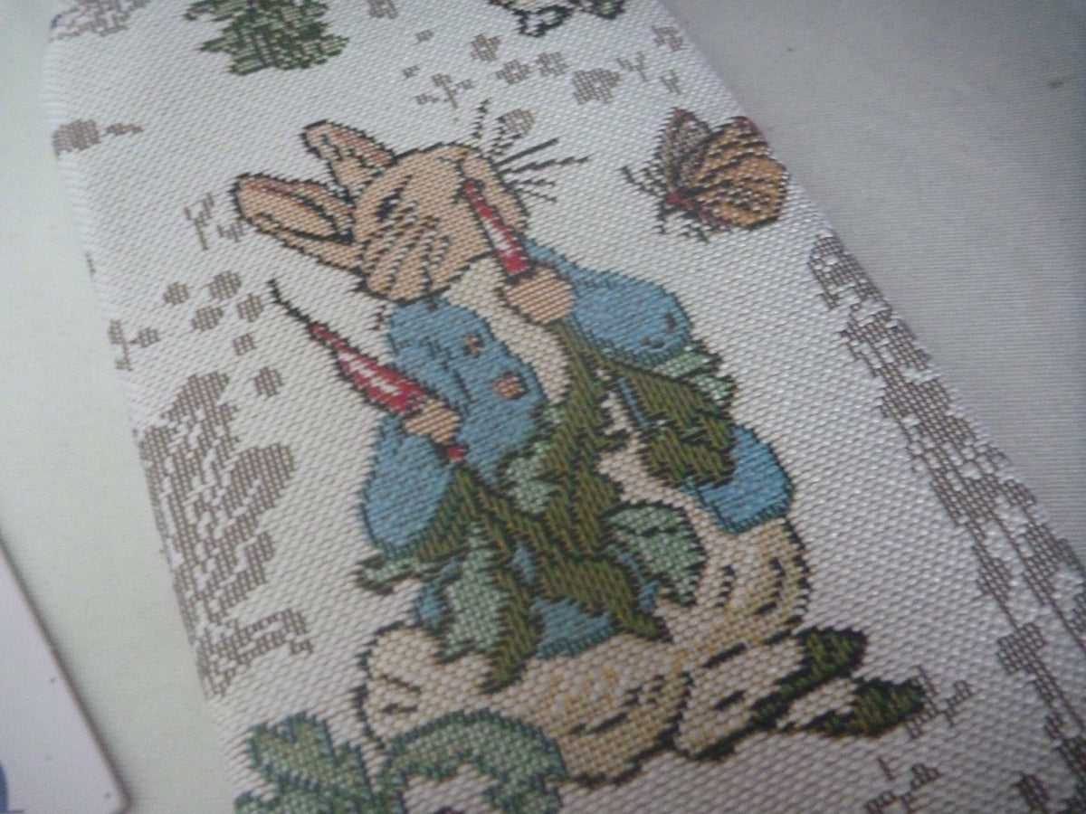 Signare Tapestry Zip Top Soft Glasses Case - Beatrix Potter Peter Rabbit