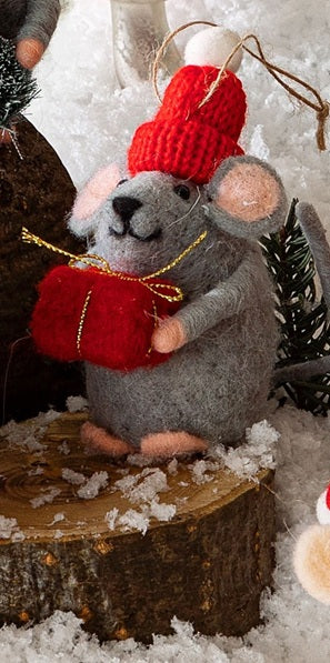 Sass & Belle Felt Gifting Mouse with Present Christmas Tree Hanging Decoration