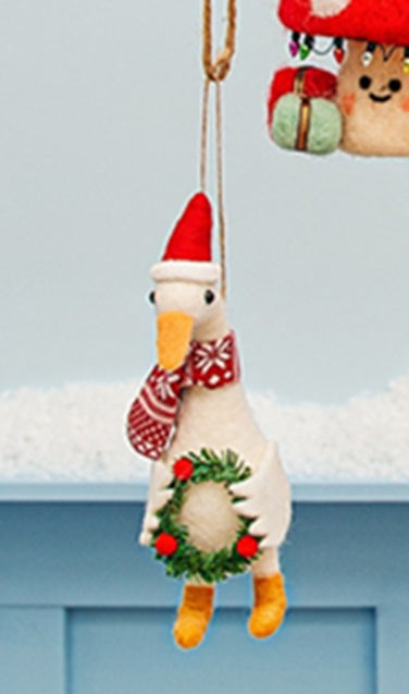 Sass & Belle Goose with Wreath Felt Hanging Christmas Tree Decoration