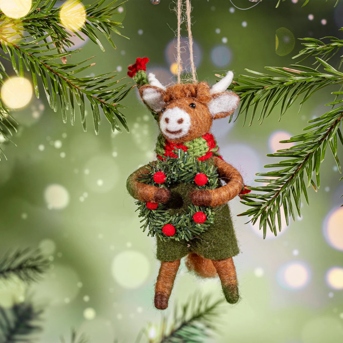 Sass & Belle Highland Cow with Wreath Felt Christmas Decoration