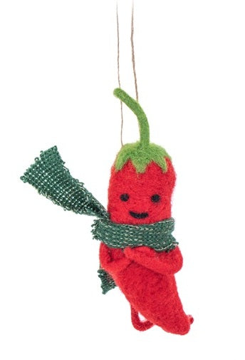 Sass & Belle Chilli Pepper Felt Hanging Christmas Tree Decoration