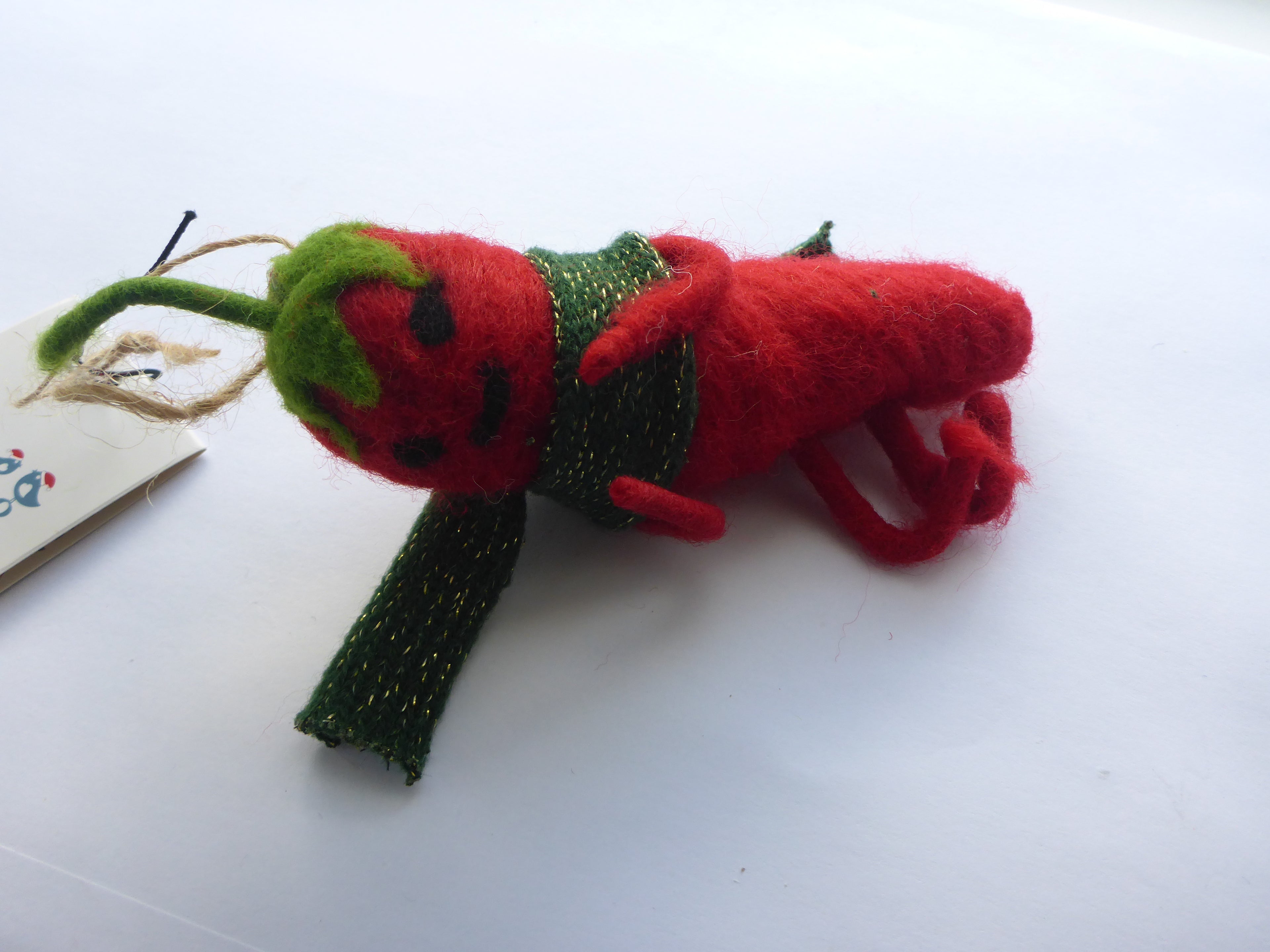 Sass & Belle Chilli Pepper Felt Hanging Christmas Tree Decoration