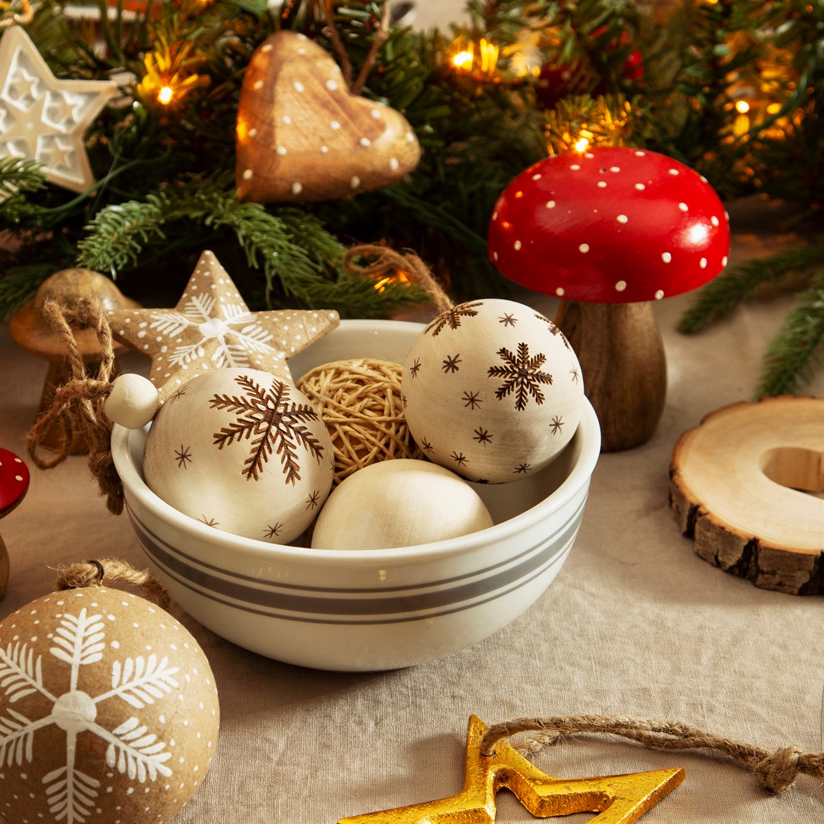 Sass & Belle Wooden Snowflake Bauble Christmas Tree Decorations | Set of 6 | Small