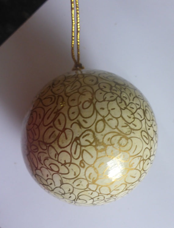 Sass & Belle White and Gold Papier Mache Baubles Set of 3
