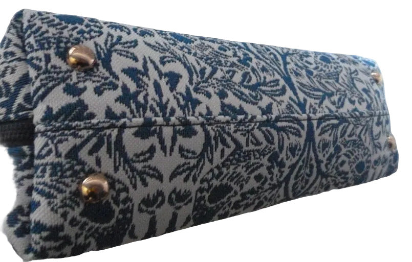 Signare Tapestry Convertible Grab & Shoulder Bag - William Morris Brother Rabbit