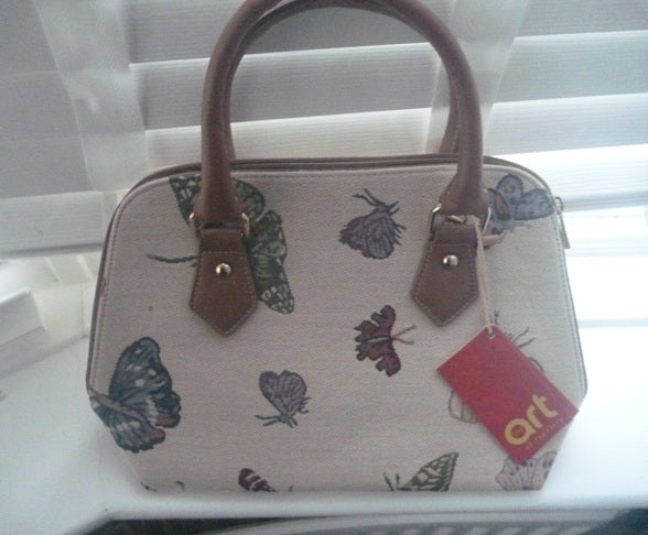 Signare Tapestry Convertible Grab & Shoulder Bag - Butterfly (Defect)