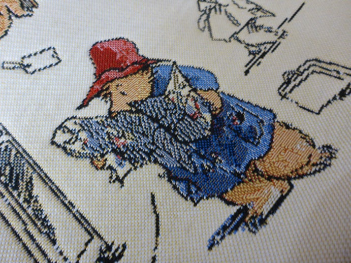 Signare Tapestry Convertible Grab & Shoulder Bag - Paddington Bear Cream Blue