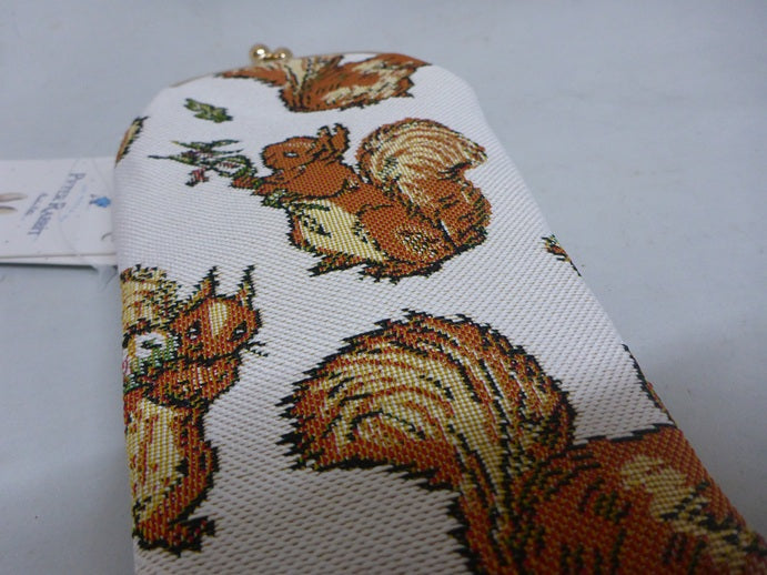 Signare Tapestry Clasp Top Soft Glasses Case - Beatrix Potter's Squirrel Nutkin