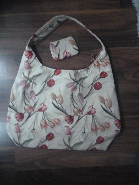 Signare Tapestry Hobo Slouch Bag + Coin Purse - Tulips (Ex-Display, Tags Missing) (Copy)