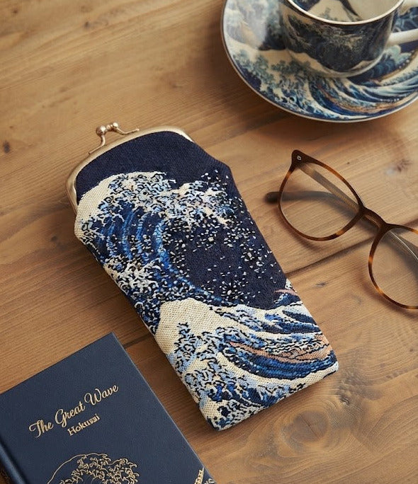 Signare Tapestry Clasp Top Soft Glasses Case - The Great Wave