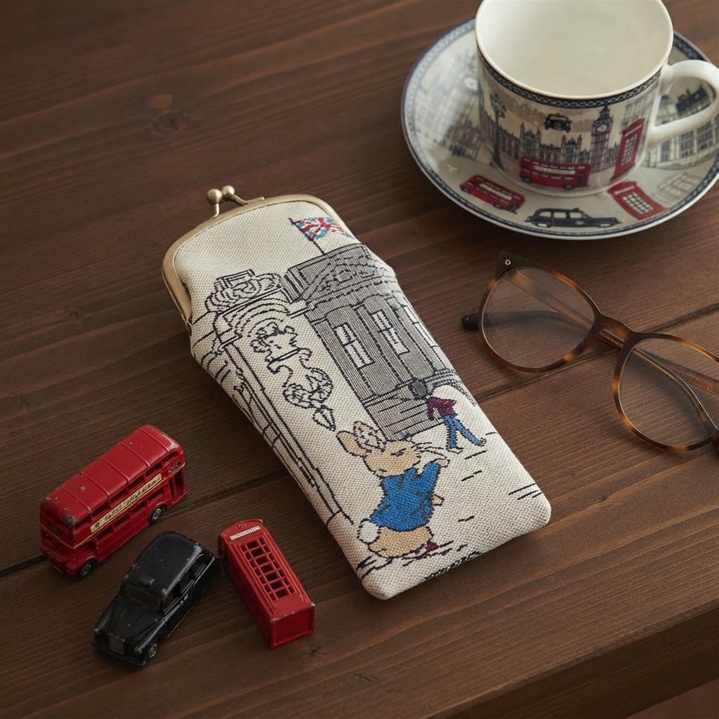Signare Tapestry Clasp Top Soft Glasses Case - Peter Rabbit Victorian