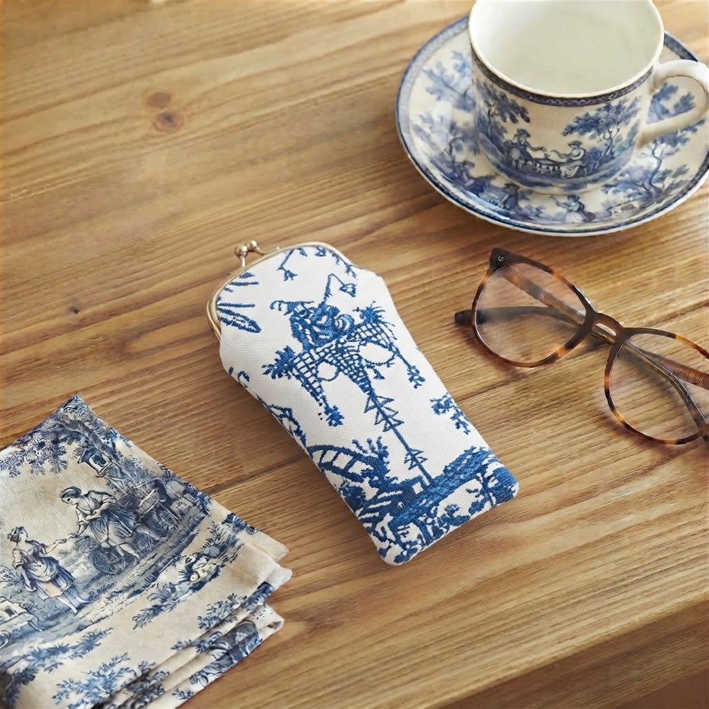 Signare Tapestry Clasp Top Soft Glasses Case - Chinoiserie