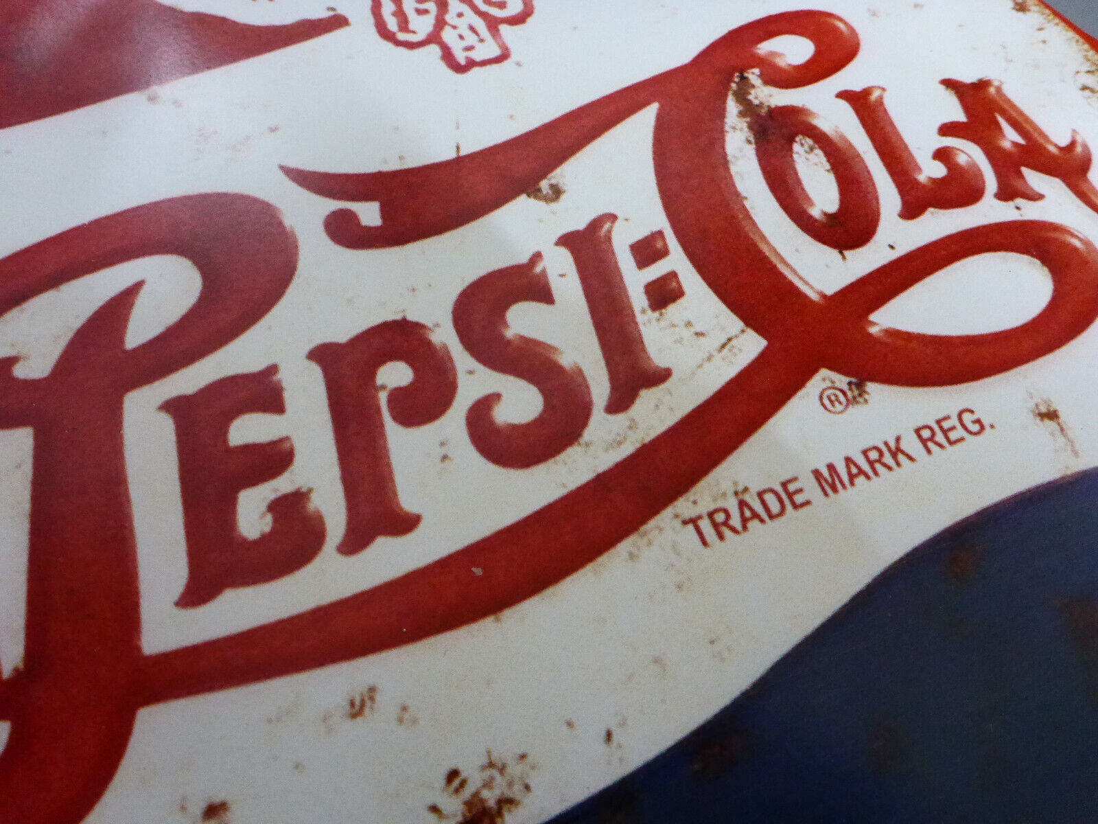 Vintage Retro Pepsi Bottle Cap Metal Wall Sign